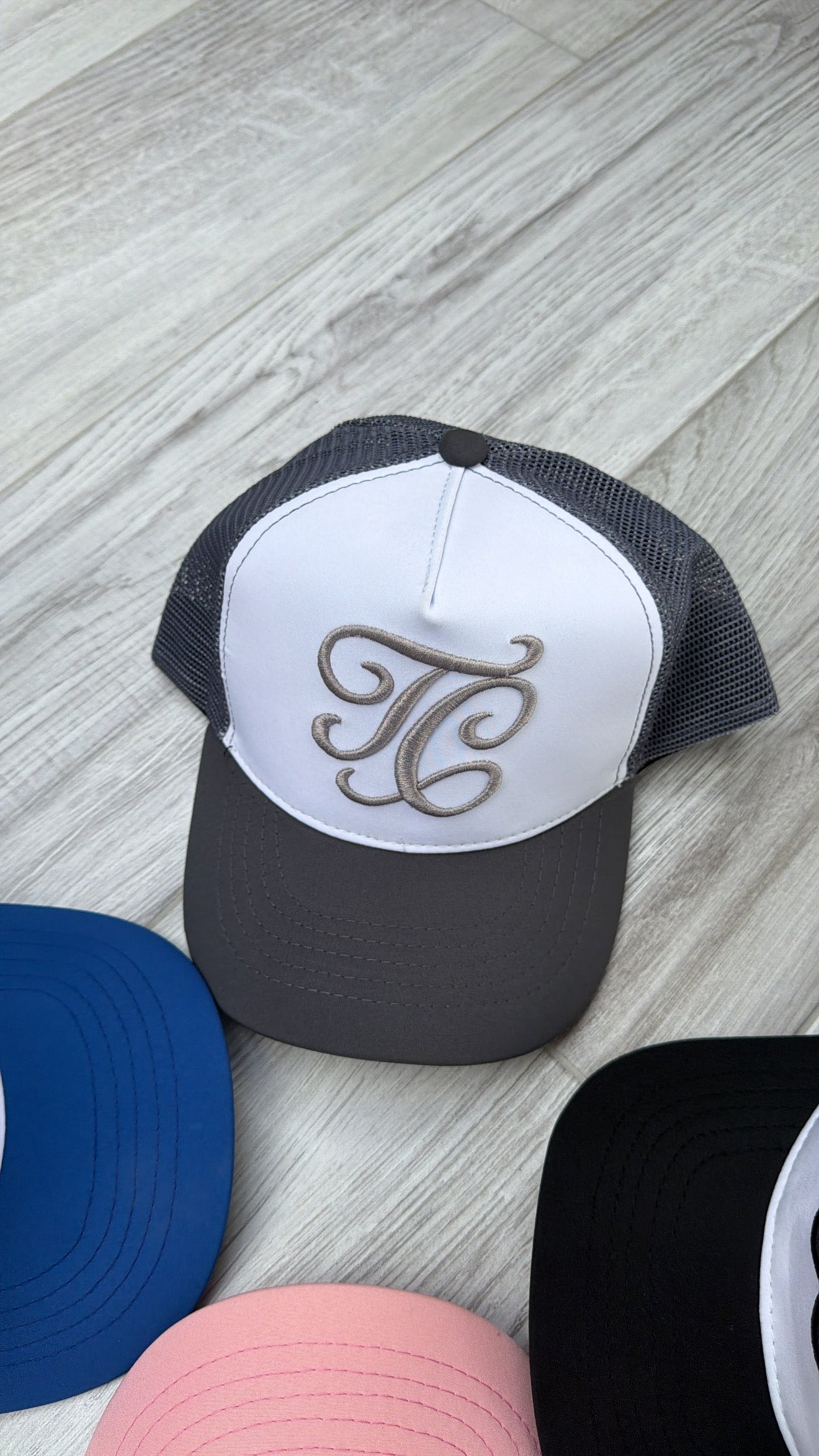 TECTONIC TRUCKER HATS